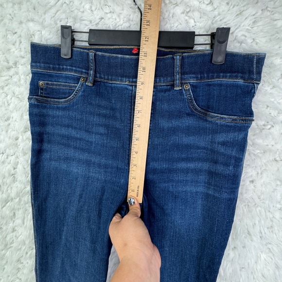 Spanx Denim Stretch Bootcut Flare Jeans Dark Wash Mid Rise Pull On Womens Large - Picture 6 of 10